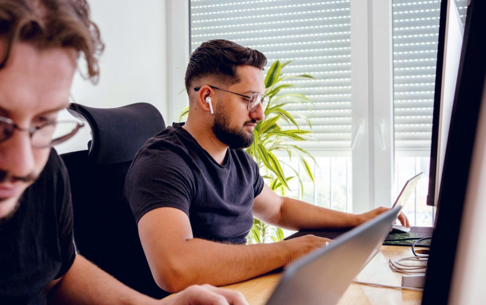 Mobile app performance testing on multiple devices